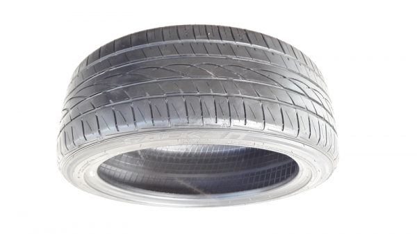 ยาง205/45/17 ปี14 FALKEN ZIE ZE912  2 เส้น