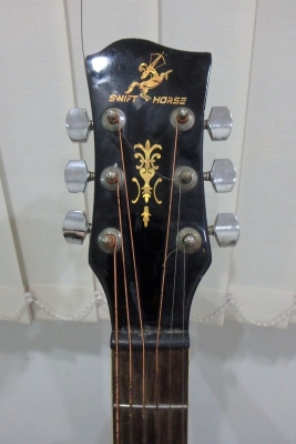 กีต้าร์โปร่งเว้าไฟฟ้า Swift Horse 40 นิ้ว รุ่น WG408CB/BK EQ อย่างดี 7545R มือสอง