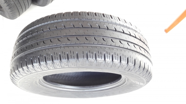 ยาง265/65/17 ปี16 GOOD YEAR EFFICIENTGRIP SUV 4 เส้น ยาง265/65/17 ปี16 GOOD YEAR EFFICIENTGRIP SUV 4 เส้น