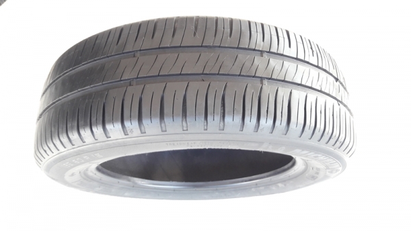 ยาง185/60/15  ปี13 MICHELIN ENERGY XM2  4 เส้น