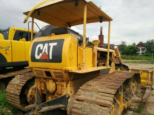 ขายรถแทร็กเตอร์ CAT D5D ราคา 480,000