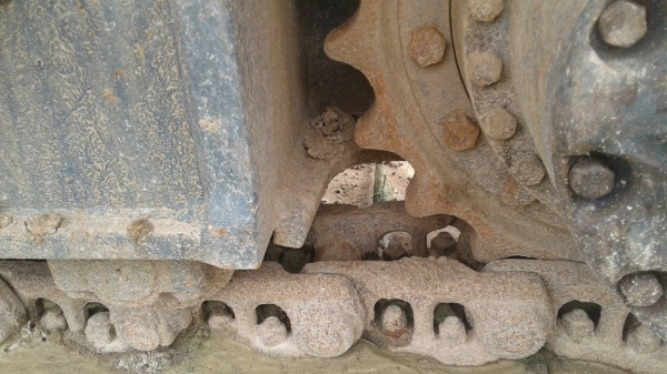 ็HITACHI ZX 200-1 ราคา 1,100,000