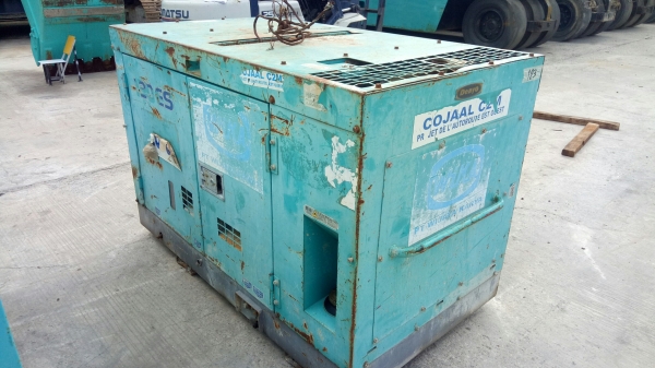 ปั้มลม DIS130ES นำเข้า เครื่องสวยสภาพดี เครื่องปั้มสกูลดี ไม่รั่วซึม เครื่องปี 2007 สภาพสวยมาก ไม่เชื่อลองมาทดสองเครื่องดูได้  โทร 061-4194021 พรภวิษย์