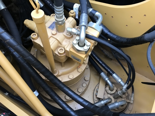 ขาย CAT320D สวยใส ไร้ที่ติ 2890 ชั่วโมง รถสวยมากเดิมๆทั้งคัน งานเบาๆ สนใจติดต่อ 081-4283210 ไอดีไลน์ KOBELCO.14