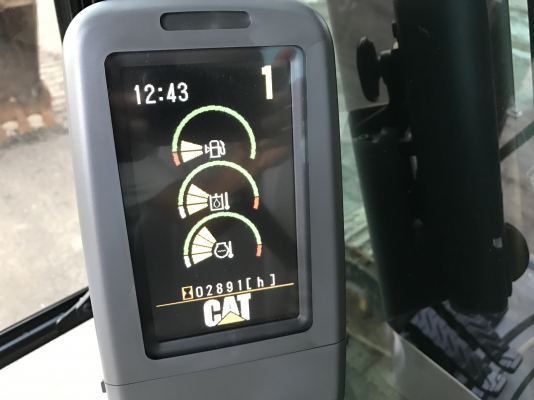 ขาย CAT320D สวยใส ไร้ที่ติ 2890 ชั่วโมง รถสวยมากเดิมๆทั้งคัน งานเบาๆ สนใจติดต่อ 081-4283210 ไอดีไลน์ KOBELCO.14