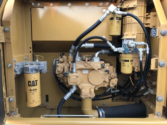 ขาย CAT320D สวยใส ไร้ที่ติ 2890 ชั่วโมง รถสวยมากเดิมๆทั้งคัน งานเบาๆ สนใจติดต่อ 081-4283210 ไอดีไลน์ KOBELCO.14