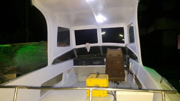 ขายเรือยามาฮ่า22ฟุต เครื่อง175 อุปกรณ์มีดังนี้ วิ้นสมอ12v เครื่องปั่นไฟใหม่3โล ใช้ปั่นตกหมึก หุงข้าว
