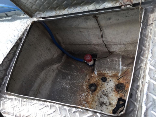 ขายเรือยามาฮ่า22ฟุต เครื่อง175 อุปกรณ์มีดังนี้ วิ้นสมอ12v เครื่องปั่นไฟใหม่3โล ใช้ปั่นตกหมึก หุงข้าว