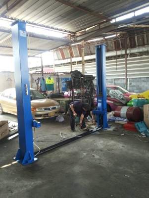 ขายลิฟท์ยกรถยนตร์คานล่าง4 ตัน