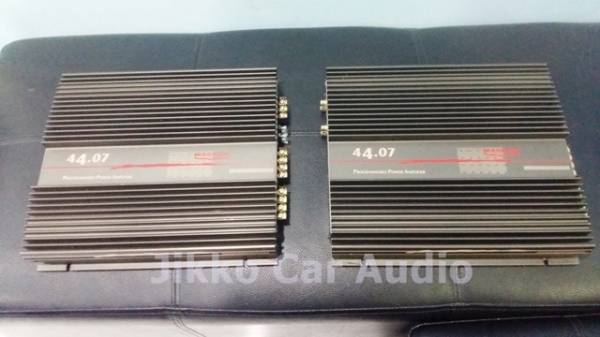 Macrom 44.07 แอมป์ 4 ch. จากอังกฤษ เสียงดีมาก ใสพริ้ว หวาน สภาพเกือบใหม่ by JIKKO Macrom 44.07 แอมป์ 4 ch. จากอังกฤษ เสียงดีมาก ใสพริ้ว หวาน สภาพเกือบใหม่ by JIKKO