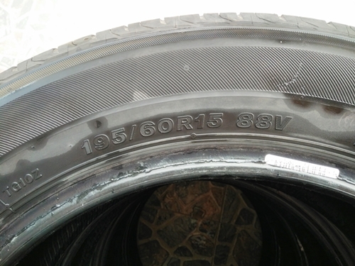 ขายยาง Bridgestone turanza gr 100 195-60-15 ปี 2014 สภาพดี 1 ชุด ขายยาง Bridgestone turanza gr 100 195-60-15 ปี 2014 สภาพดี 1 ชุด