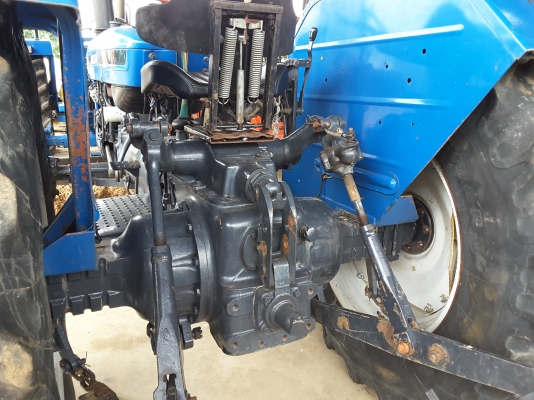 ขายรถไถ Ford 6610 แท้ทั้งคัน ขายรถไถ Ford 6610 แท้ทั้งคัน