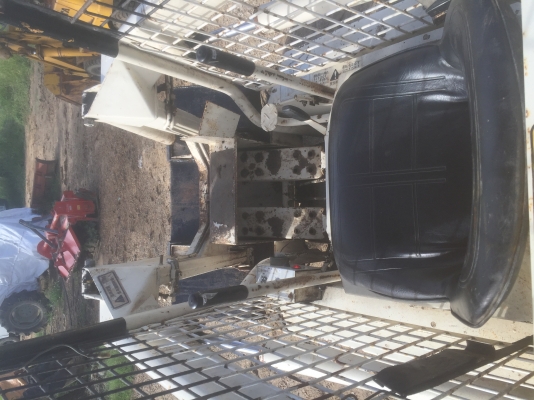 รถตักเล็กbocat315 tcm สนใจโทร 0861602189