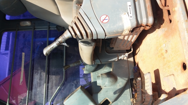 ขาย 950,000 HITACHI ZX 200-1 ไฟฟ้าครบ เครื่องดี ปั้มแรง เอวดี ช่วงล่างเต็มสวย เอกสารแจ้งจำหน่าย รถสวยพร้อมใช้ รถอยู่ ปทุมธานี 090-772-3710 090-772-3708