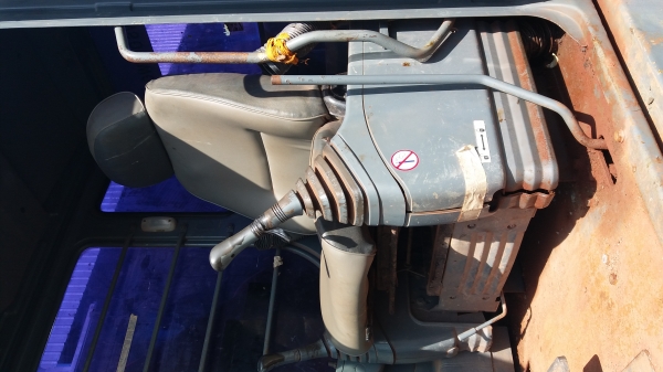 ขาย 950,000 HITACHI ZX 200-1 ไฟฟ้าครบ เครื่องดี ปั้มแรง เอวดี ช่วงล่างเต็มสวย เอกสารแจ้งจำหน่าย รถสวยพร้อมใช้ รถอยู่ ปทุมธานี 090-772-3710 090-772-3708