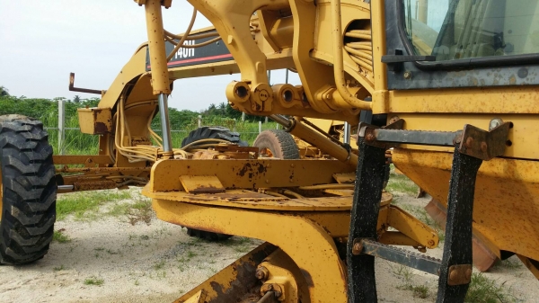 ขาย รถเกรด CAT  140 H  นำเข้า จาก อเมริกา