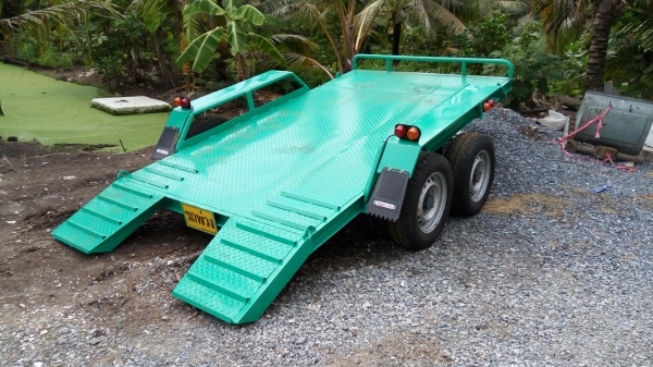 แทรคยาง ขายเล๊อะ ขายเหมาครับ