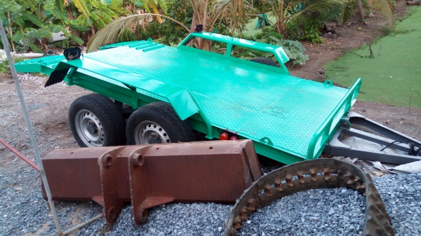 แทรคยาง ขายเล๊อะ ขายเหมาครับ