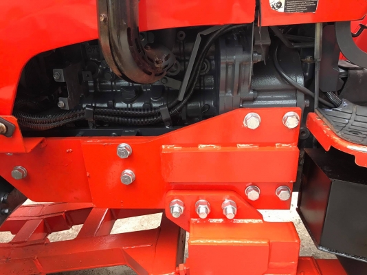 ขาย รถไถคูโบต้า #M7040(4WD)2เพลา  พร้อมอุปกรณ์ใบมีดหน้าและผาน6  ราคา 498,000บาท รถสวย ทุกระบบสมบูรณ์ สนใจสอบถามได้ค่ะ 081-9136451  ขอดูรูปเพิ่มเติม line:bow6451 ค่ะ