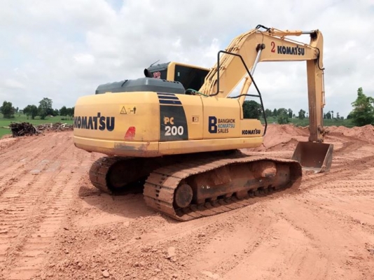 ขายด่วน KOMATSU PC200-8M0