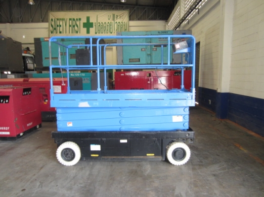 รถกระเช้าขากรรไกรยี่ห้อ AICHI รุ่น SV08B  สภาพสวยพร้อมใช้งาน ราคาไม่แพง