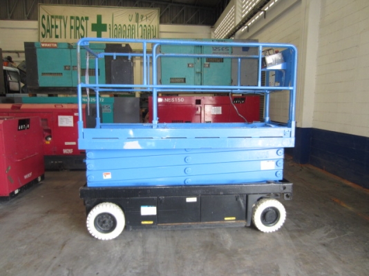 รถกระเช้าขากรรไกรยี่ห้อ AICHI รุ่น SV08B  สภาพสวยพร้อมใช้งาน ราคาไม่แพง