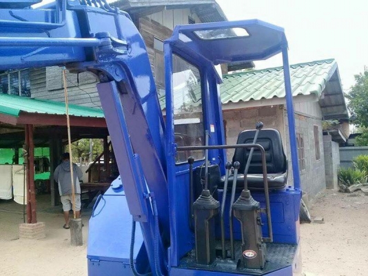 ขาย KOMATSU PC28UU