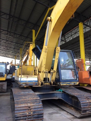 KOBELCO SK 200-3 มารค์ที ราคา 1450000 บาท รถนอกญี่ปุ่นพร้อมอินวอย