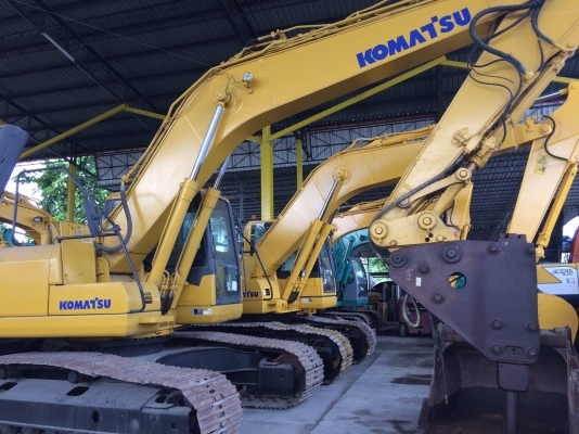 KOMATSU PC 210-LC รถเช็คนอกญี่ปุ่นไม่เคยผ่านการใช้งานในไทย