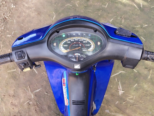 ขาย Wave125R ปี45 เครื่องดี ทะเบียนพร้อมโอน ถูกๆ 13,000 ลดได้
