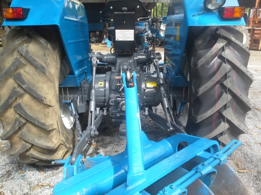 ขายฟอรด์ 6610สองเพาคาราโล่ดันหน้าหางเจ็ด เล่มทะเบืยน