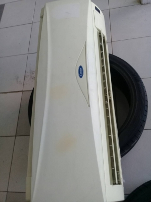 ขายเครื่องปรับอากาศ แคเรีย 9600 บีทียู สภาพดี ใช้มาปีกว่า ขาย 6500 บาท โทร.081-427-3041