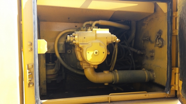 ขาย 780,000 KOMATSU pc 200-6 ไฟฟ้าครบ เครื่องดี ปั้มแรง เอวดี ช่วงล่างแน่น เอกสารหนังสือสัญญาซื้อขาย รถอยู่ ปทุมธานี 090-772-3710 090-772-3708 ขาย 780,000 KOMATSU pc 200-6 ไฟฟ้าครบ เครื่องดี ปั้มแรง เอวดี ช่วงล่างแน่น เอกสารหนังสือสัญญาซื้อขาย รถอยู่ ปทุมธานี 090-772-3710 090-772-3708