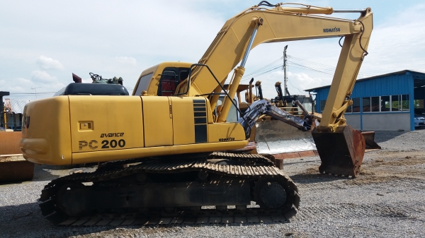 ขาย 780,000 KOMATSU pc 200-6 ไฟฟ้าครบ เครื่องดี ปั้มแรง เอวดี ช่วงล่างแน่น เอกสารหนังสือสัญญาซื้อขาย รถอยู่ ปทุมธานี 090-772-3710 090-772-3708 ขาย 780,000 KOMATSU pc 200-6 ไฟฟ้าครบ เครื่องดี ปั้มแรง เอวดี ช่วงล่างแน่น เอกสารหนังสือสัญญาซื้อขาย รถอยู่ ปทุมธานี 090-772-3710 090-772-3708