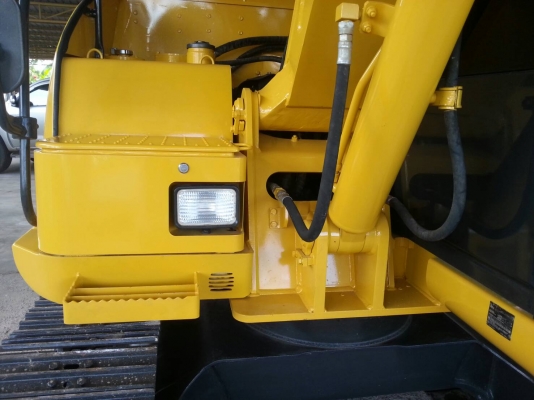 ขายรถขุดโคม้สสุขนาด70รุ่น8ใช้งาน3พันกว่าชม.1270000บาท