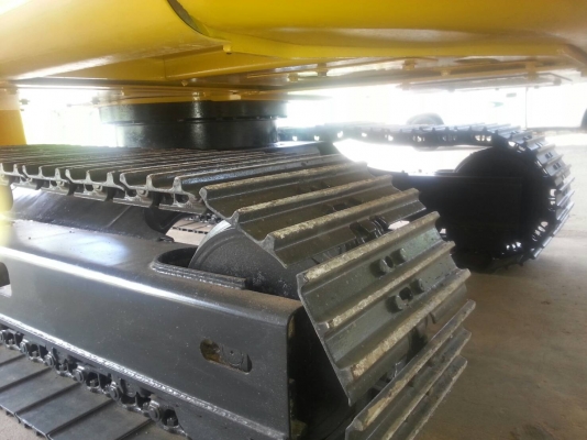 ขายรถขุดโคม้สสุขนาด70รุ่น8ใช้งาน3พันกว่าชม.1270000บาท