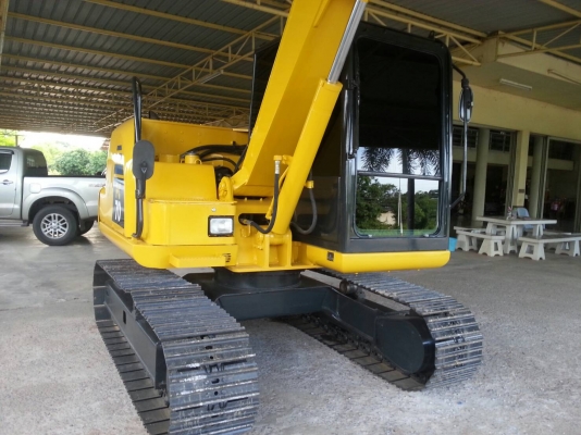 ขายรถขุดโคม้สสุขนาด70รุ่น8ใช้งาน3พันกว่าชม.1270000บาท