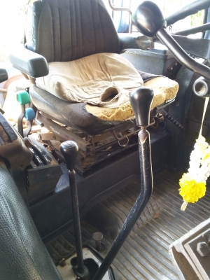 ขายรถไถฟอร์ดสองเพลา ขายรถไถฟอร์ดสองเพลา