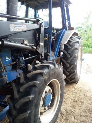 ขายรถไถฟอร์ดสองเพลา ขายรถไถฟอร์ดสองเพลา