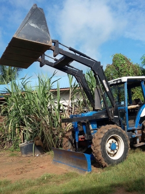 ขายรถไถฟอร์ดสองเพลา