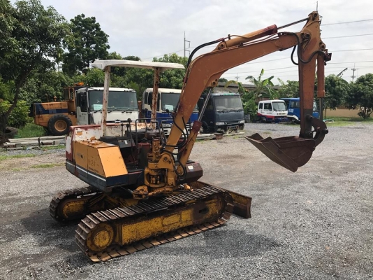 ขายรถแม็คโคร KOMATSU PC20-5 นำเข้าจากญี่ปุ่นแท้ๆ  ไม่เคยผ่านการใช้งานในไทย สภาพพร้อมใช้ สนใจติดต่อ 081-9485494