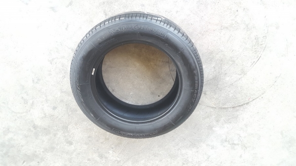 ขายยาง205/60/16 ปี 3215 MICHERLIN 3ST 4 เส้น