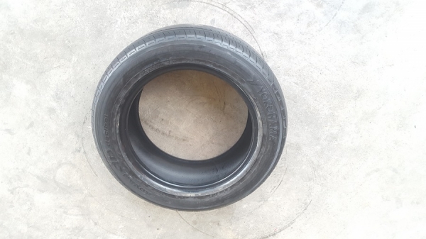 ขายยาง215/55/16 ปี 14 YOKOHAMA dB 2 เส้น