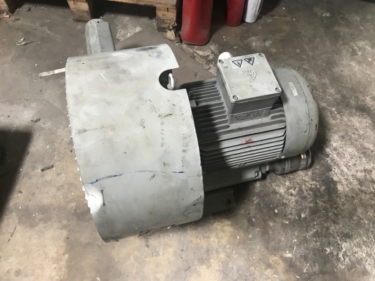 ขายริงโบวเวอร์แรงสูงใบพัด 2ชั้น Ruey Chaang 10HP. 380V made in Taiwan ดูดแรง สภาพสวยเดิมๆ พร้อมใช้งาน