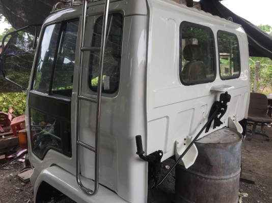 ขาย หัวสิบล้อ ISUZU ร็อคกี้ ทำสีใหม่ มีขาดีดหน้า-ขาคำ้หลังครบ พร้อมใช้ ขาย หัวสิบล้อ ISUZU ร็อคกี้ ทำสีใหม่ มีขาดีดหน้า-ขาคำ้หลังครบ พร้อมใช้