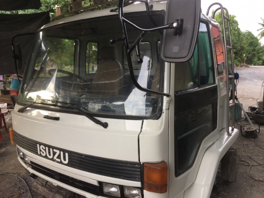 ขาย หัวสิบล้อ ISUZU ร็อคกี้ ทำสีใหม่ มีขาดีดหน้า-ขาคำ้หลังครบ พร้อมใช้ ขาย หัวสิบล้อ ISUZU ร็อคกี้ ทำสีใหม่ มีขาดีดหน้า-ขาคำ้หลังครบ พร้อมใช้