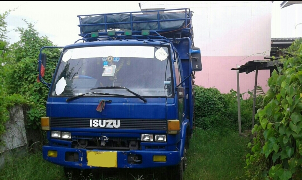 ขายหกล้อคอกสูง ISUZU FSR11H เครื่อง 6BD1 160 แรงม้า จดทะเบียนปี 2533 กระบะยาว 5.5 เมตร ขายหกล้อคอกสูง ISUZU FSR11H เครื่อง 6BD1 160 แรงม้า จดทะเบียนปี 2533 กระบะยาว 5.5 เมตร