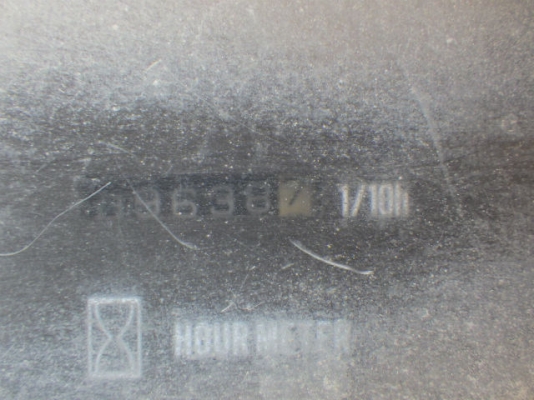 ขายรถตัก ยี่ห้อTCM รุ่นE835 ขายรถตัก ยี่ห้อTCM รุ่นE835