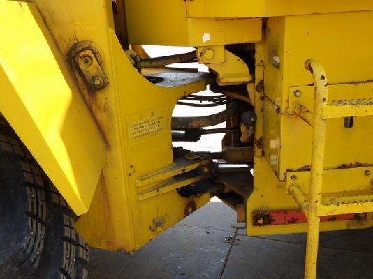 ขายรถตัก ยี่ห้อ TCM รุ่น 830-2