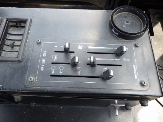 ขายรถตัก ยี่ห้อ TCM รุ่น 830-2